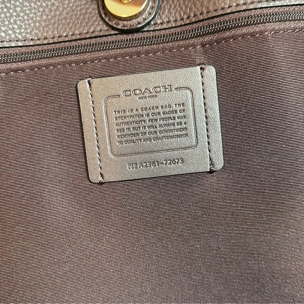 COACH Black Leather Gold Tone Logo Town Tote